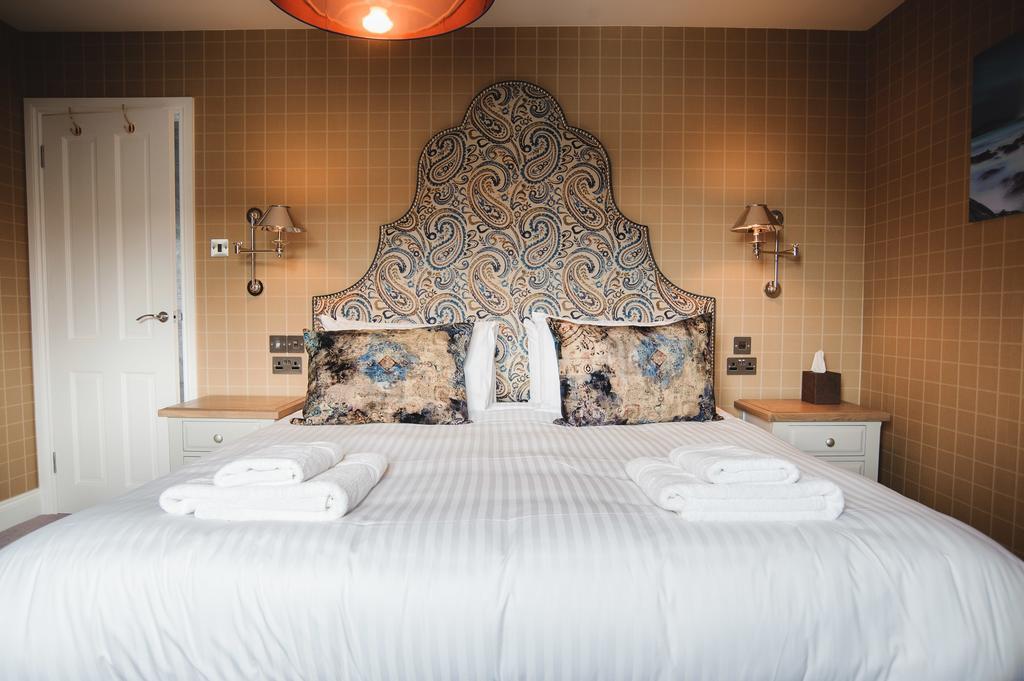 Kirklea Island Suites 塔伯特 外观 照片