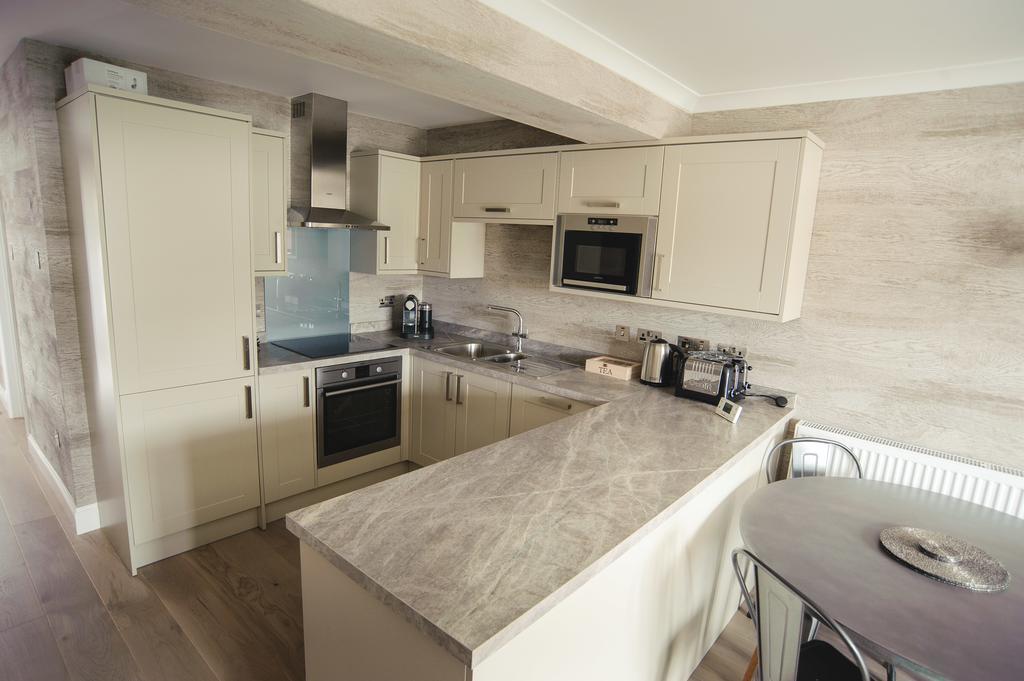 Kirklea Island Suites 塔伯特 外观 照片